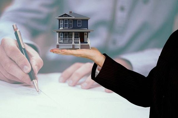 Estimer la Valeur d'une Propriété : Quels sont les Critères à Prendre en Compte ?
